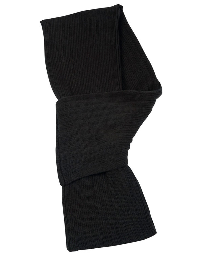 A black cable knit scarf made of acrylic, featuring a ribbed design. It has a logo but no visible branding.