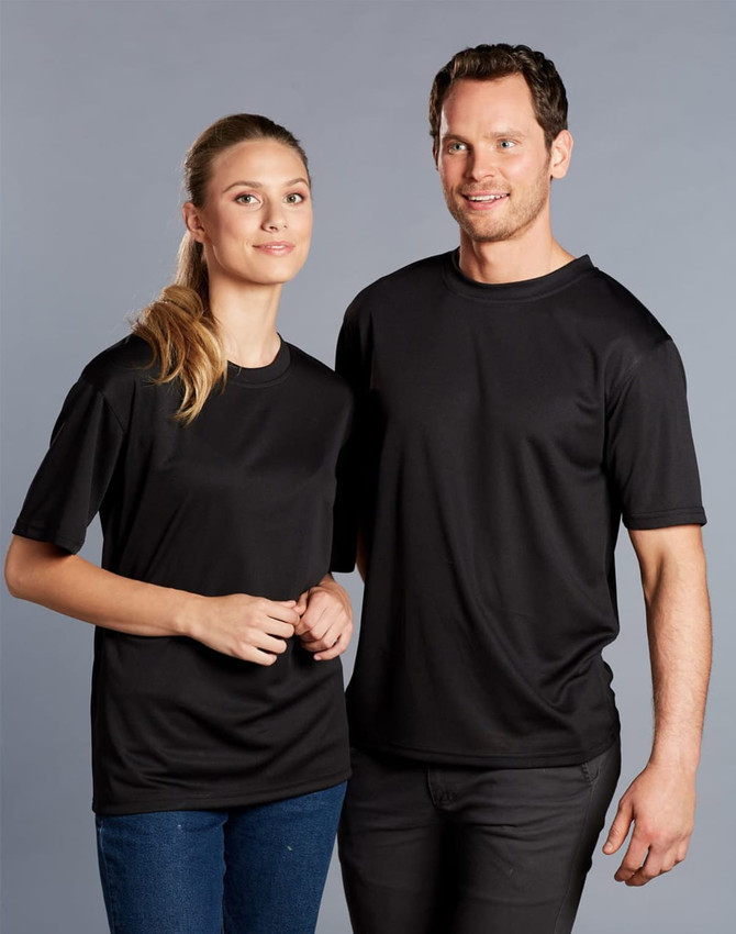 Two models wearing black short sleeve t-shirts, featuring a simple design and a logo on one shirt.
