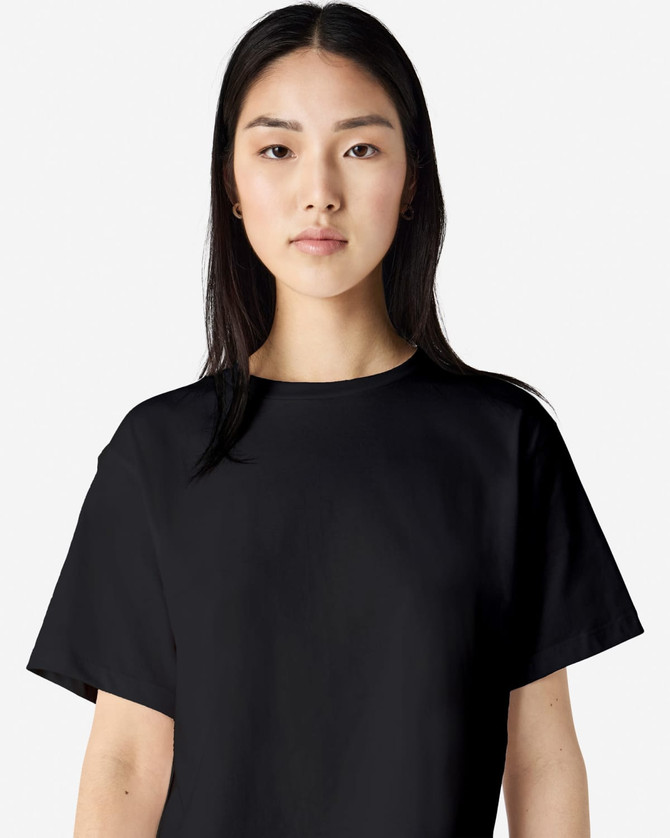 A black women's fine jersey boxy T-shirt with a relaxed fit, featuring a round neckline and short sleeves.