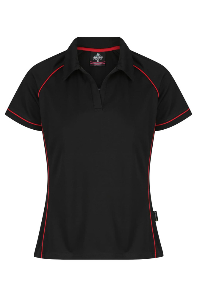 A black polo shirt featuring red piping, designed for women, with a collar and short sleeves. It has a brand logo.
