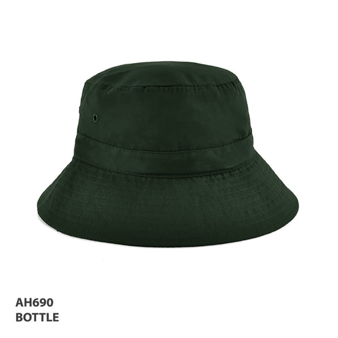 A green bucket hat featuring a wide brim and an eyelet for ventilation, with a branding logo present.