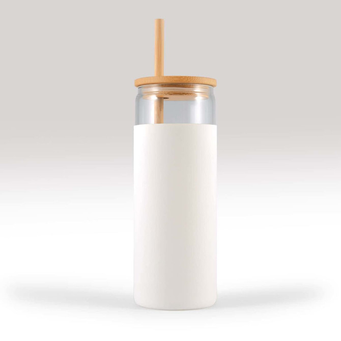 A Pisa Glass Tumbler featuring a clear glass body, a bamboo lid, and a straw, complemented by a white sleeve.