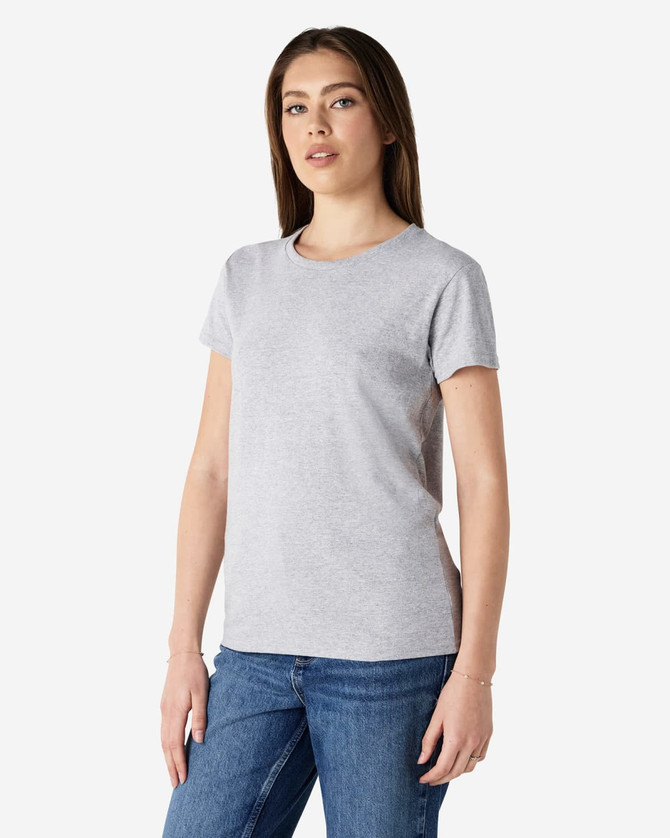 A grey ladies' t-shirt with a crew neck and short sleeves, worn by a model, featuring a logo.