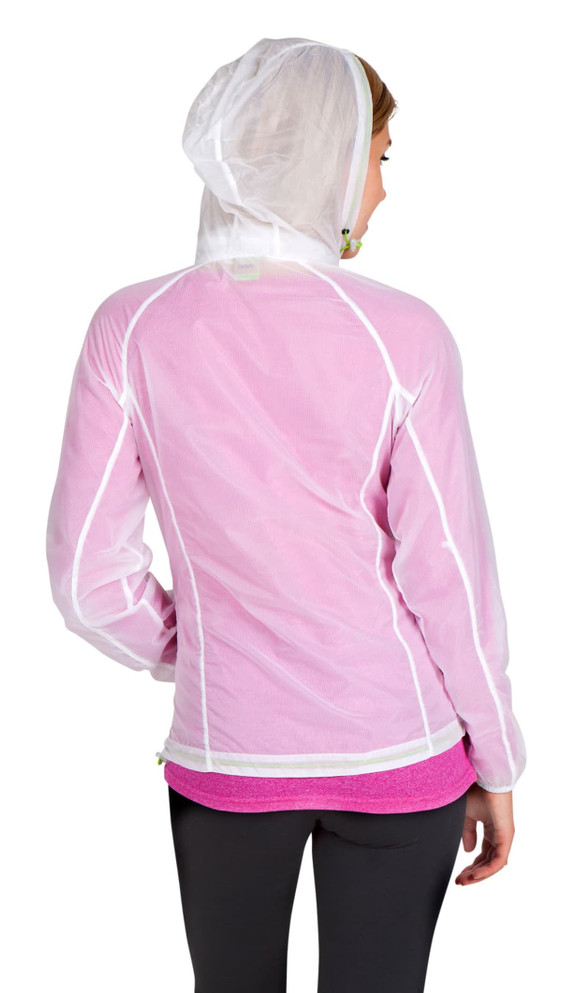 A lightweight women's jacket in pink with a hood, featuring a logos and a breathable design.