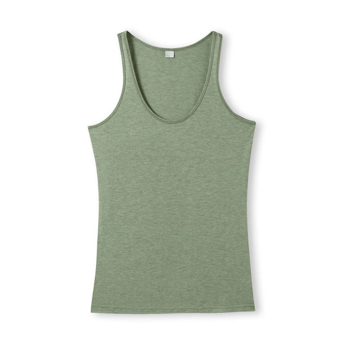 A green women’s singlet with a scoop neckline and a plain design. It features a logo on the tag.