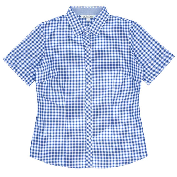 A short-sleeve button-up shirt with a blue and white gingham check pattern, featuring a branded label.