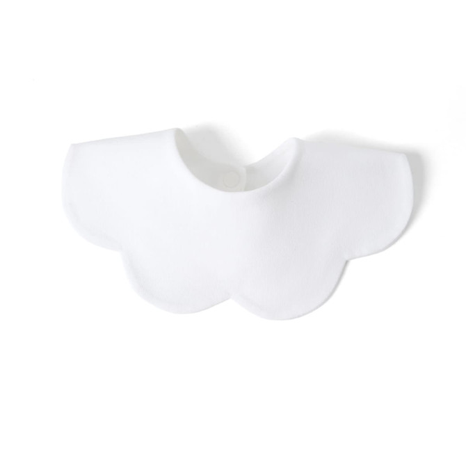 A white bib made from 100% organic cotton interlock, featuring a scalloped edge and a closure at the neck.