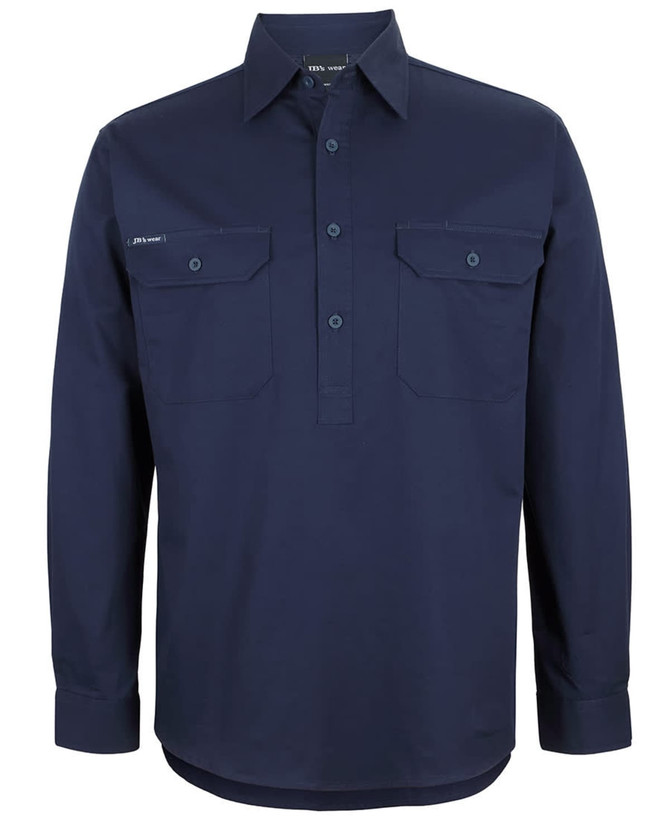 Navy long-sleeve work shirt with two front pockets and a logo. Suitable for workwear.