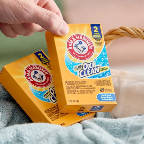 Bulk laundromat detergent packets