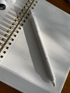 Tombow MONO graph Lite 0.5 Ballpoint Pen - Smoky White