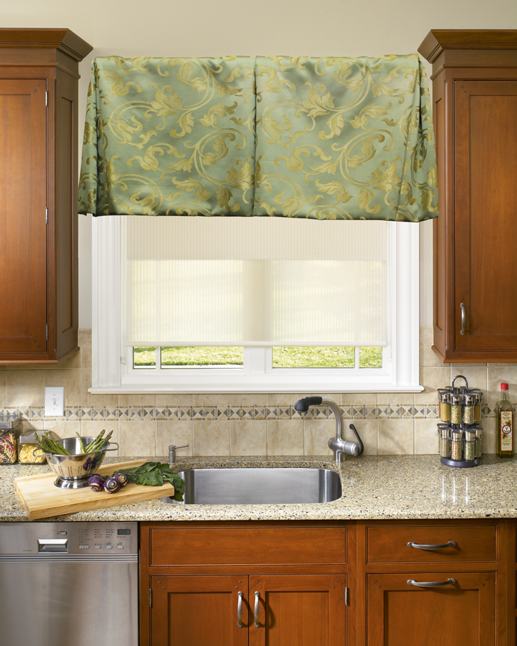 Box Pleat Valance Perfect for Kitchen, Dining Area, Living Room, Bed Room, Bathroom Area ( Indoors)