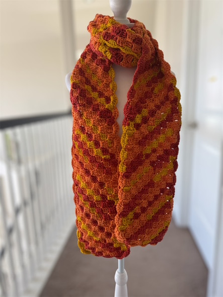Retro Party Game Color Handmade-Crochet Scarf