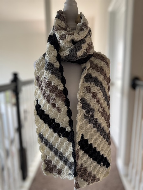 Point Run Handmade-Crochet Scarf