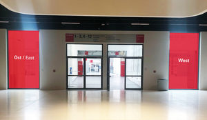 Banner in the passage of Hall 5.1 and 6.1 to Hall 4.1