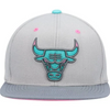 Mitchell & Ness Chicago Bulls Wolf Mags Vice City Snapback Hat Pink UV