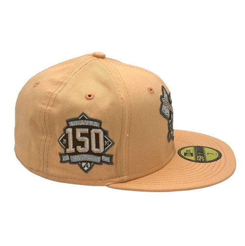 New Era Atlanta Braves 59FIFTY Fitted Hat 150 Year Side Patch Peach