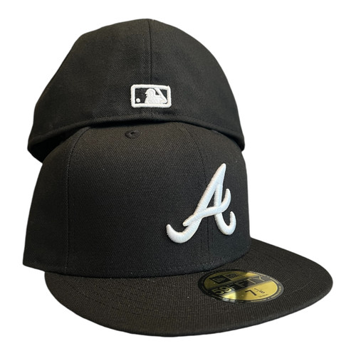 New Era Atlanta Braves 59FIFTY Fitted Hat Cap Black / White