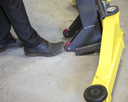 MaxJax M7K portable 2-Post