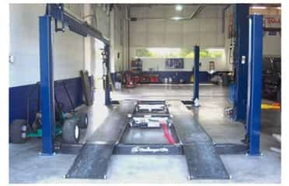 Challenger 44018 Medium-Duty 4-Post Lift 18,000 lb - New Black Color