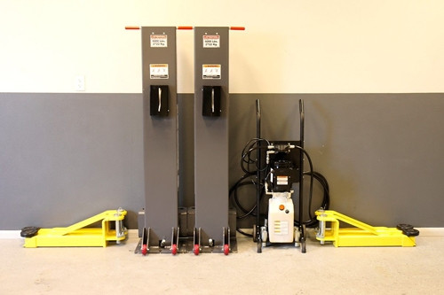 MaxJax M7K Portable Two Post Garage Lift - Deluxe Package