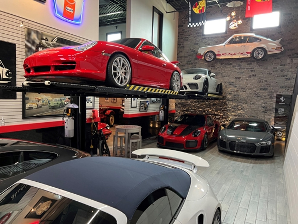 Auto Lift AL-SP-6K-SS 6000 lb. Single Column Car Storage Lift