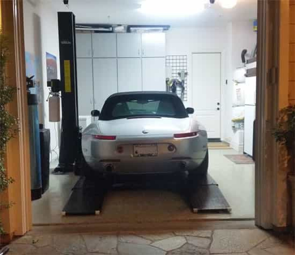 Auto Lift AL-SP-6K-SS 6000 lb. Single Column Car Storage Lift