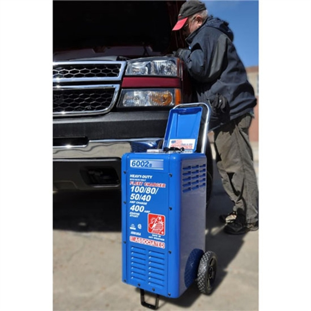 Associated 6002B Heavy Duty Wheeled Car Battery Charger w/400A Engine Start Associated 6002B Heavy Duty Wheeled Car Battery Charger w/400A Engine Start