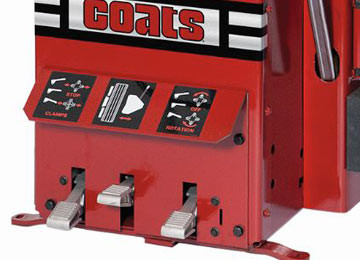 Coats® RC-45 Rim Clamp Tire Changer w/ Air or Elec Drive Motor