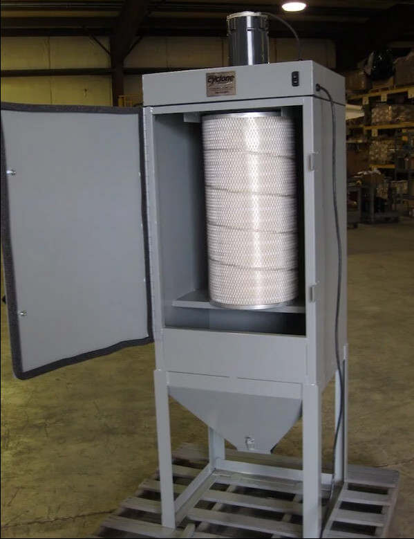 Cyclone Mfg DC4000 Sandblaster Dust Collector