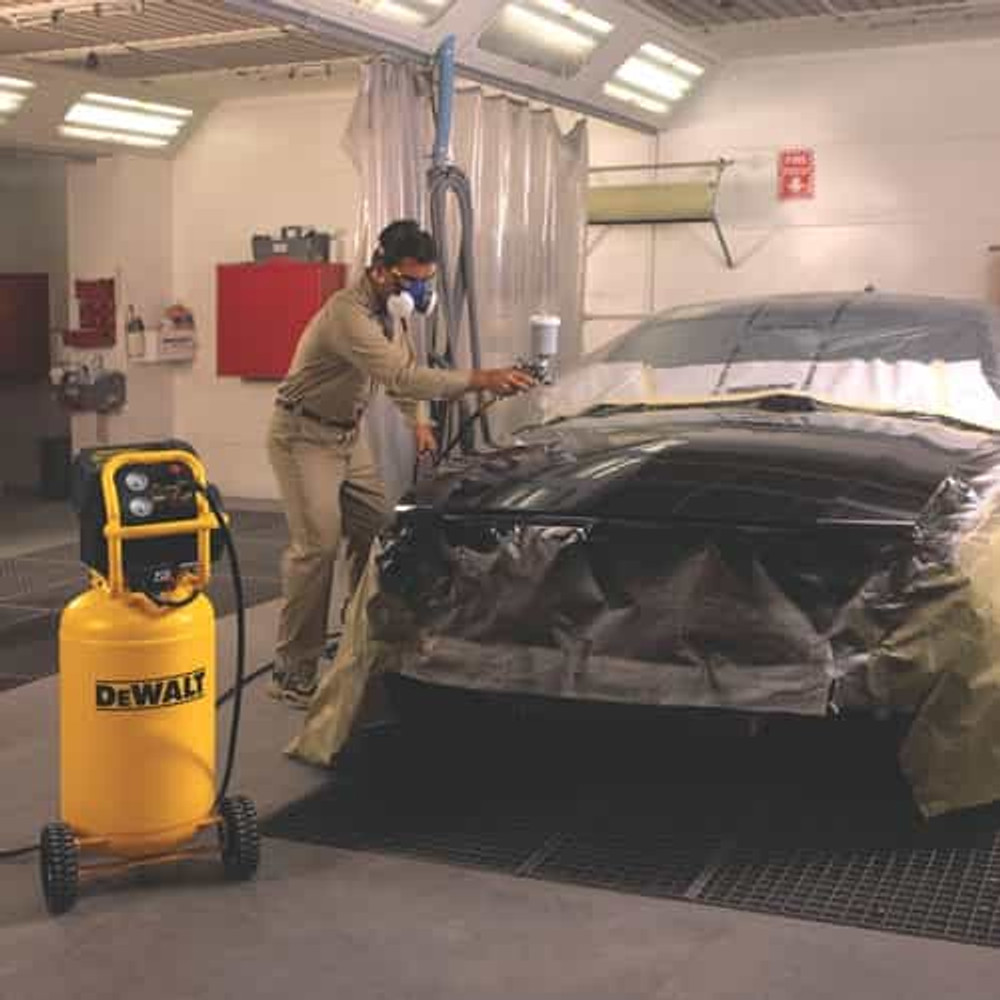 DeWalt D55168 1.6HP Oil-Free Wheeled Portable Workshop Air Compressor DeWalt D55168 1.6HP Oil-Free Wheeled Portable Workshop Air Compressor