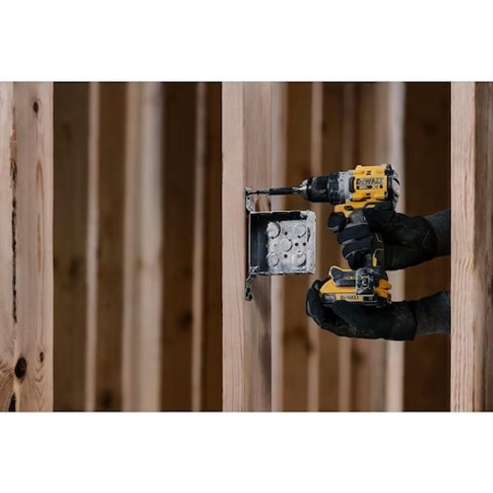 DeWalt DCD800D2 20V MAX* XR® Brushless Cordless 1/2" Drill/Driver Kit