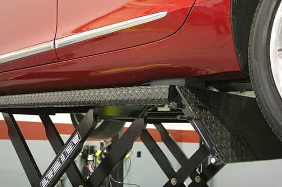 Challenger Lifts DX77R Recessed/Flush Mounted
