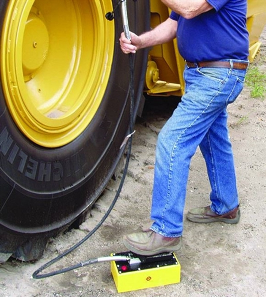 Esco 10593C 5 Quart Metal Reservoir Hydraulic Air Pump Kit