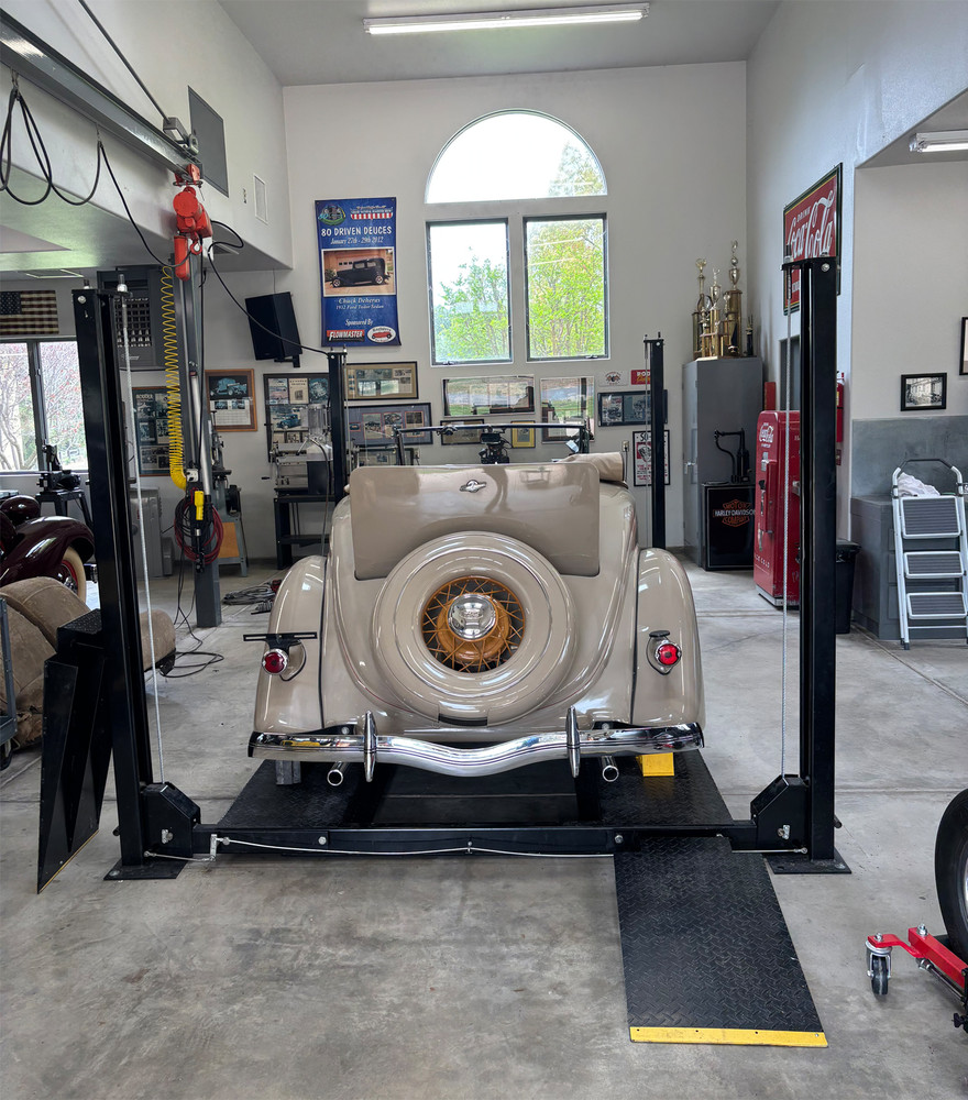 Nationwide NW-4-8KN 8,000lb 4 Post Car Storage & Service Parking Lift