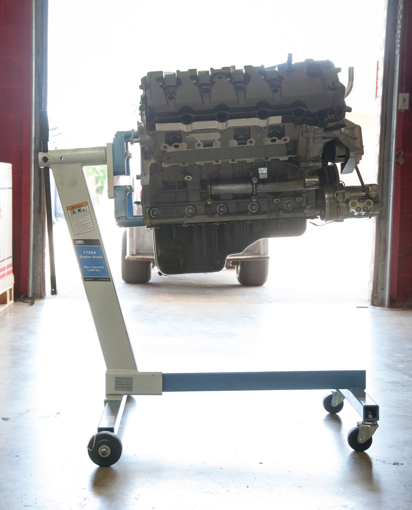 OTC 1726A 1,000 lb. Engine Stand /Engine