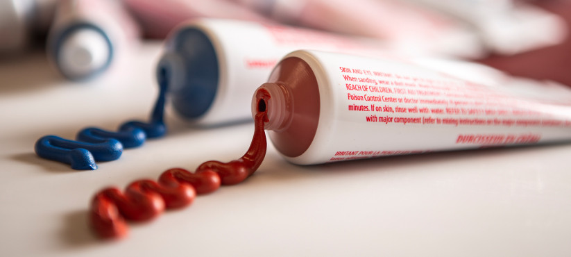 Red Cream Hardener 2-3/4 oz.