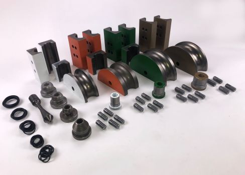 Huth 023 Essential Die Package