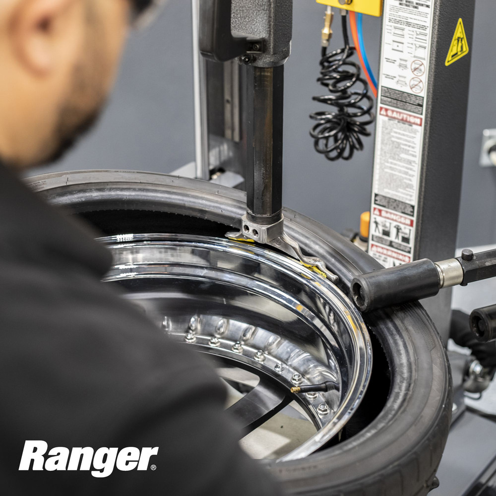 Ranger R80EX Tilt Back  Dual-Tower Assist Tire Changer & DST30PX Wheel Balancer Combo