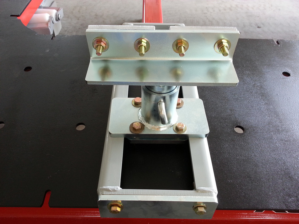 Star-A-Liner 9022032 Cheetah Vise Stands - Set of 4