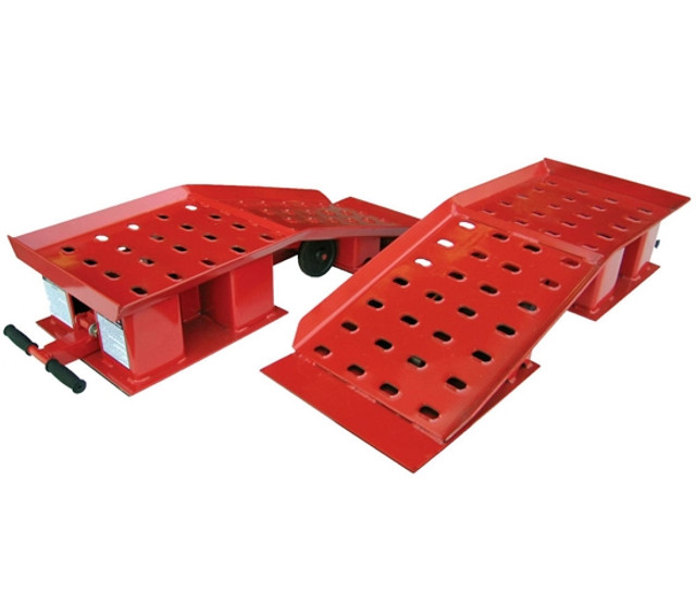 Norco 82020 20-Ton Capacity Truck Ramps Pair Norco 82020 20-Ton Capacity Truck Ramps Pair