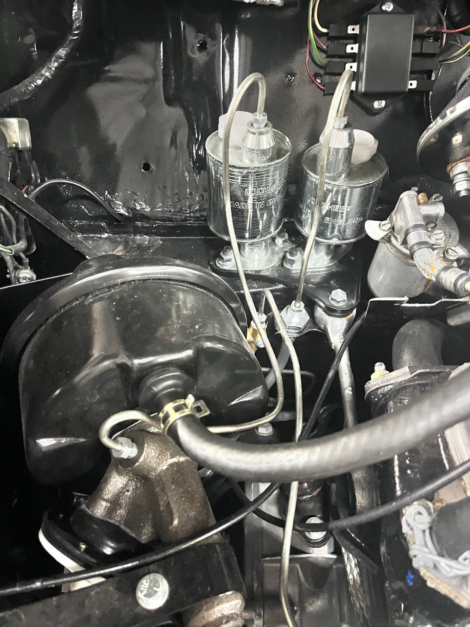 Early classic Mini servo pipes