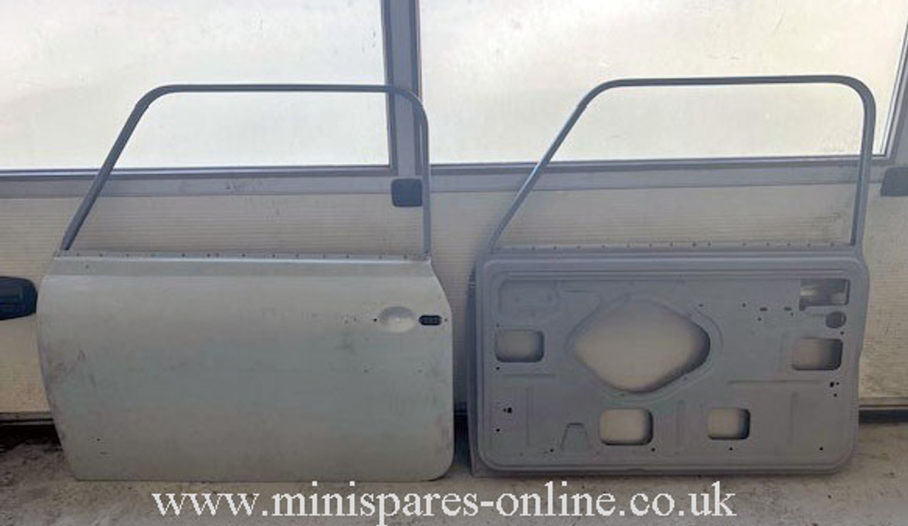 Classic Mini Reconditioned Late MK3 Doors 1968-2000, pair of