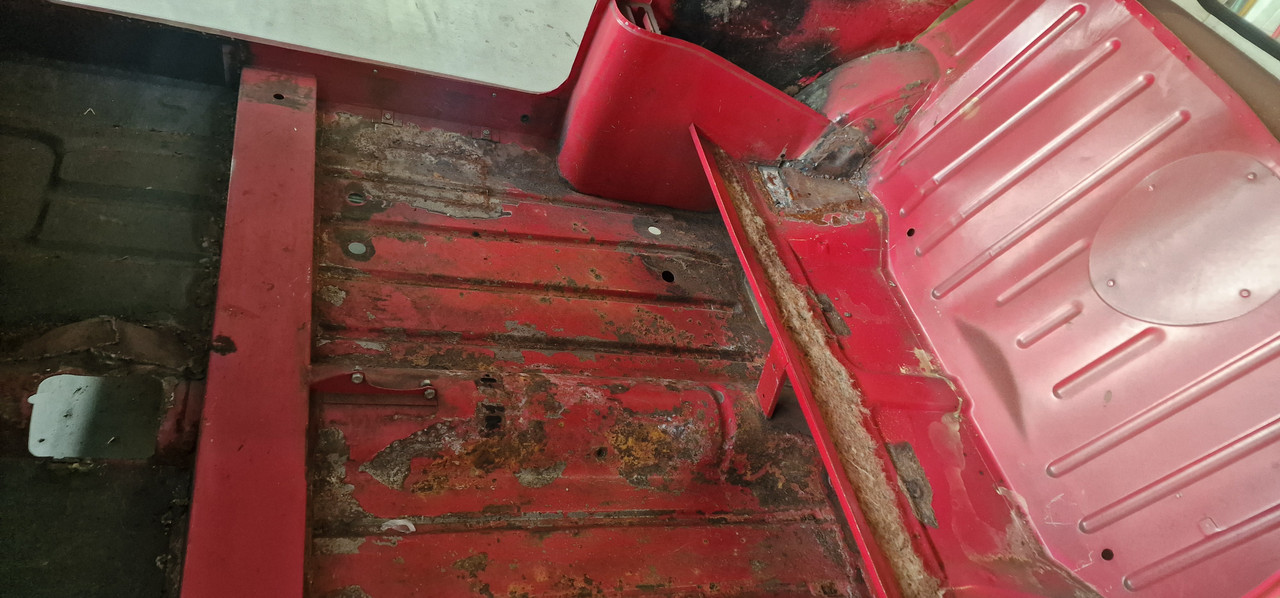 Classic Mini MK2 Shell With Doors, Bonnet and Glass