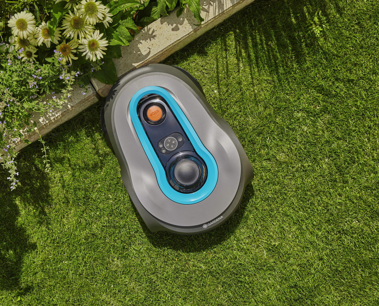 Gardena Smart Sileno Sense 600m/sq GPS Robot Lawn mower