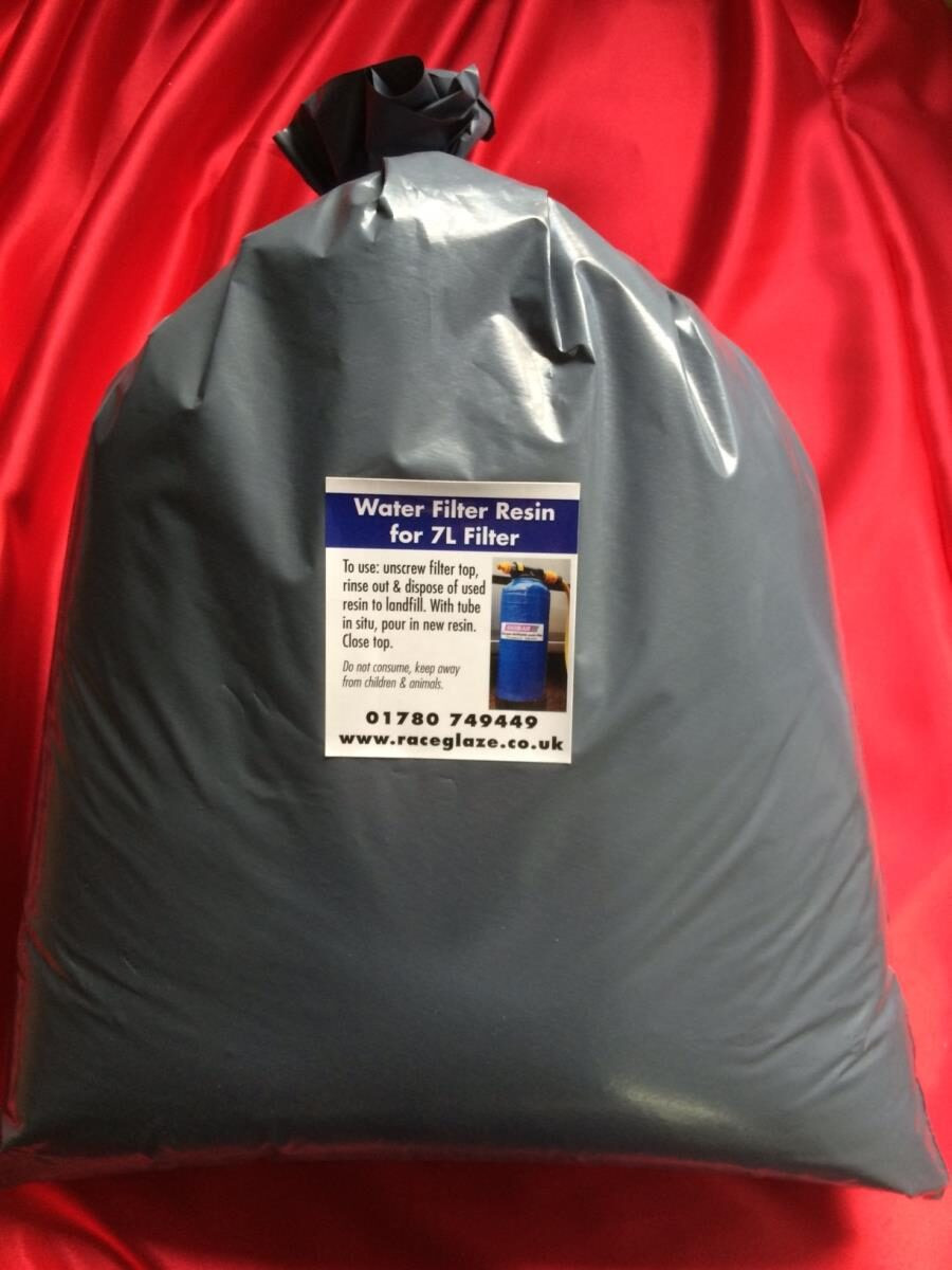 Replacement water filter resin - 7 litres