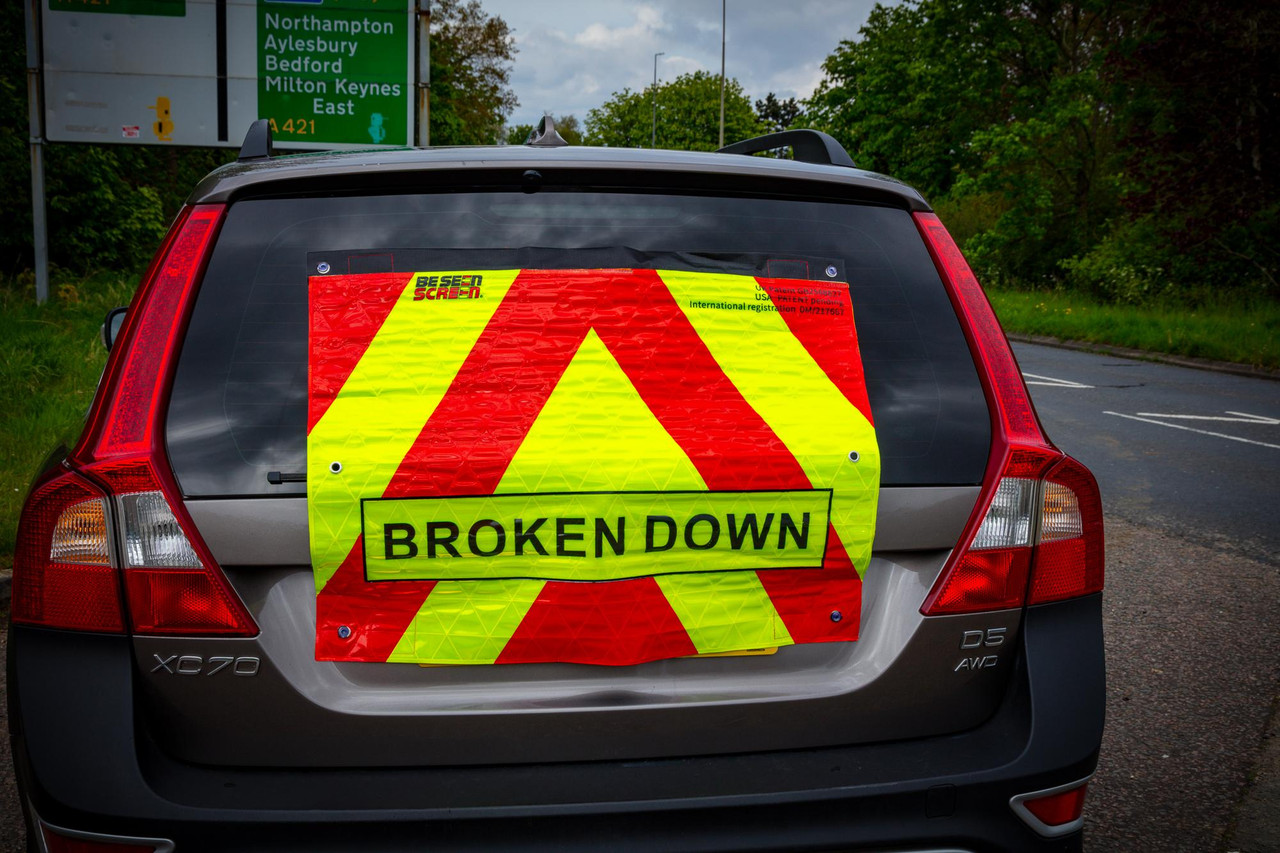 'Be Seen Screen' emergency car breakdown warning sign