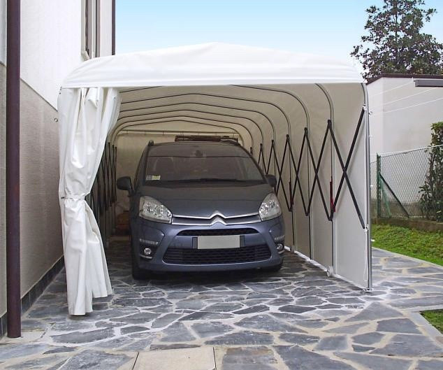 Garage on Tracks