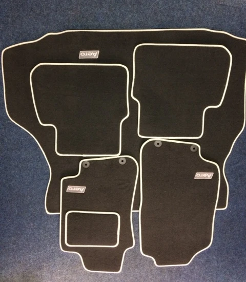 Full set of new custom UK made car mats - Saab 9-5 example