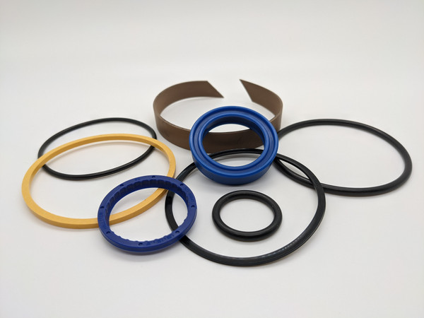 Seal Kit 714 0012.  The product images shown are for illustration purposes only and may not be an exact representation of the product.
