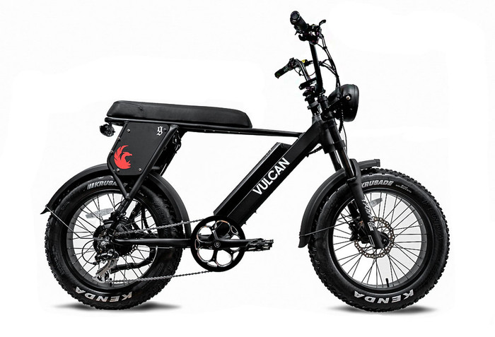 Right side view of the Lil G bike and Shimano derailleur. Right side view of the Lil G bike and Shimano derailleur.